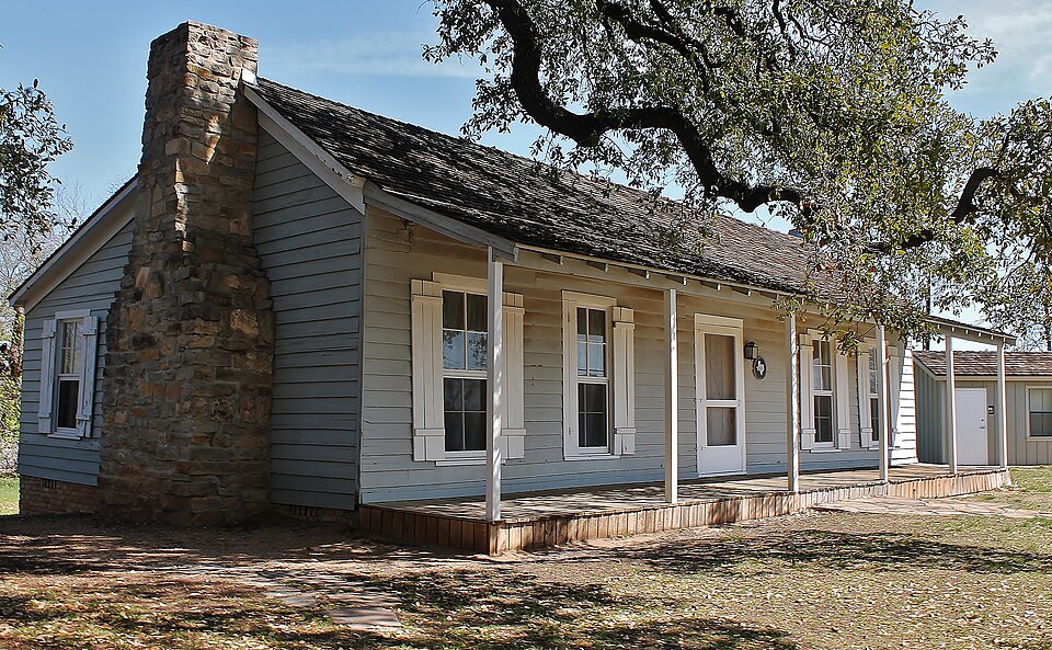 Photograph of Van Zandt Cottage