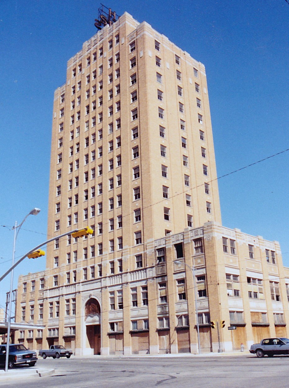 Photograph of Settles Hotel