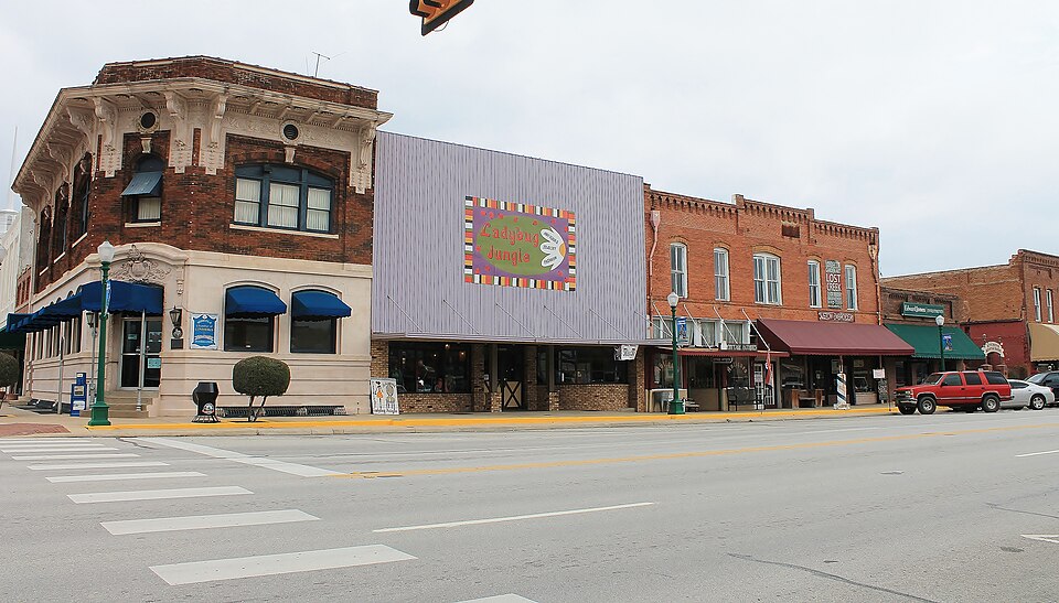 Photograph of Mineola Downtown Historic District