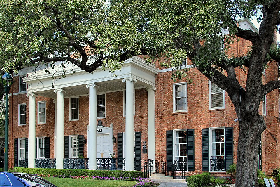 Photograph of Kappa Kappa Gamma House