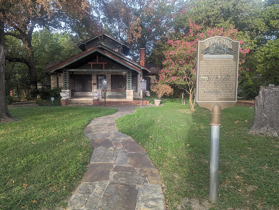 Photograph of Joffre-Gilbert House