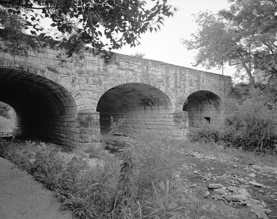 Photograph of West Sixth Street Bridge