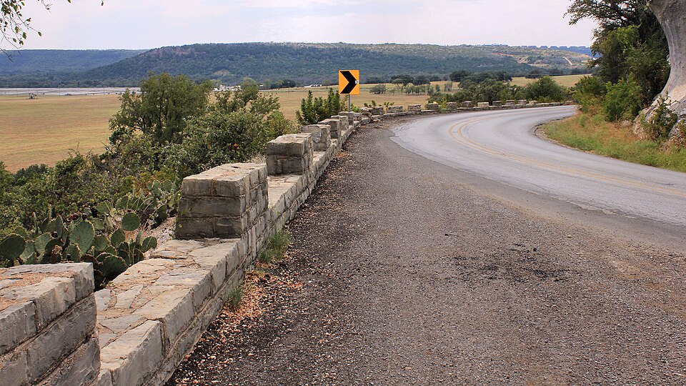 Photograph of State Highway 16, Brazos River Bridge Segment