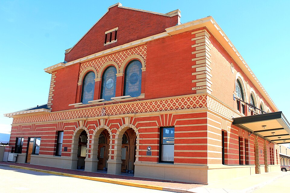 Photograph of Gulf, Colorado and Santa Fe Railroad Passenger Station