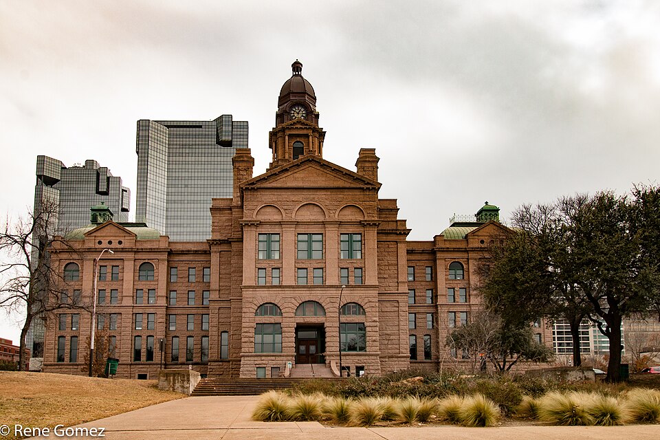 Photograph of Tarrant County Courthouse