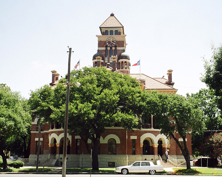 Photograph of Gonzales County Courthouse