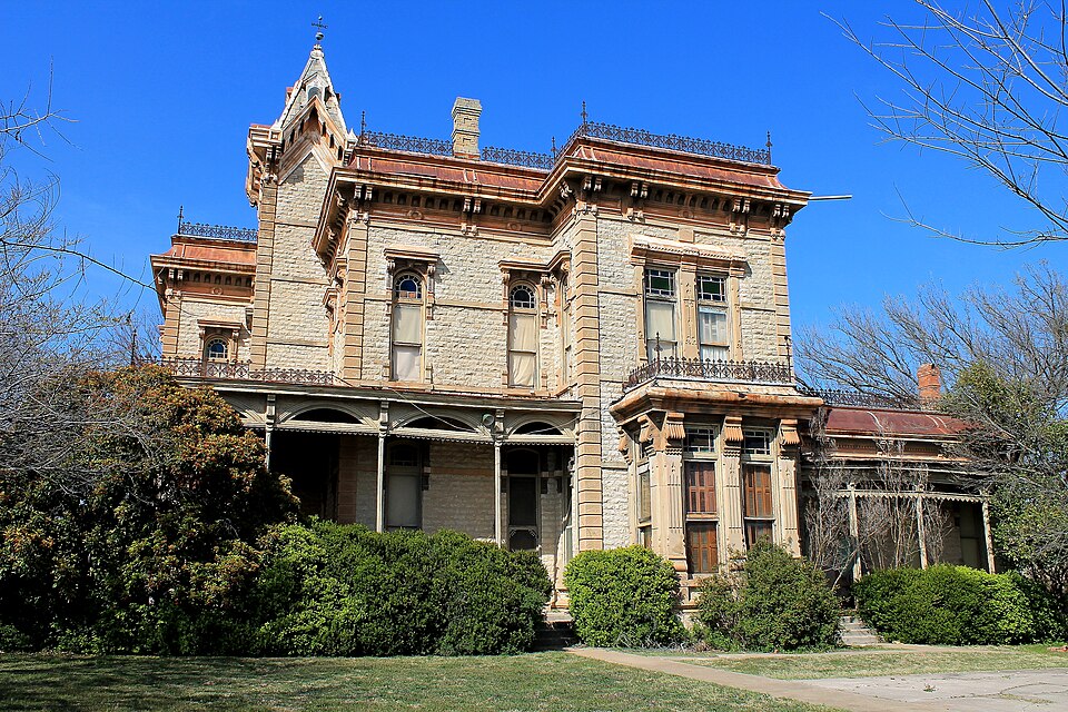 Photograph of Waggoner Mansion