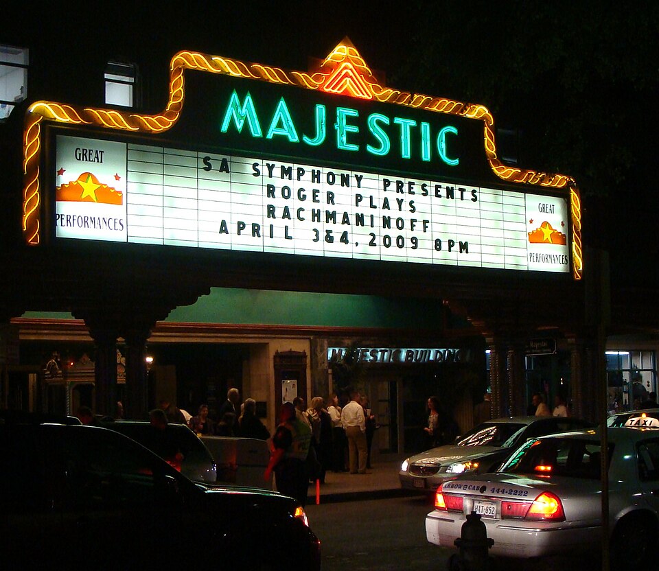 Photograph of Majestic Theatre