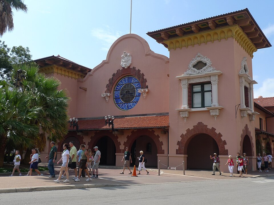 Photograph of San Antonio Station