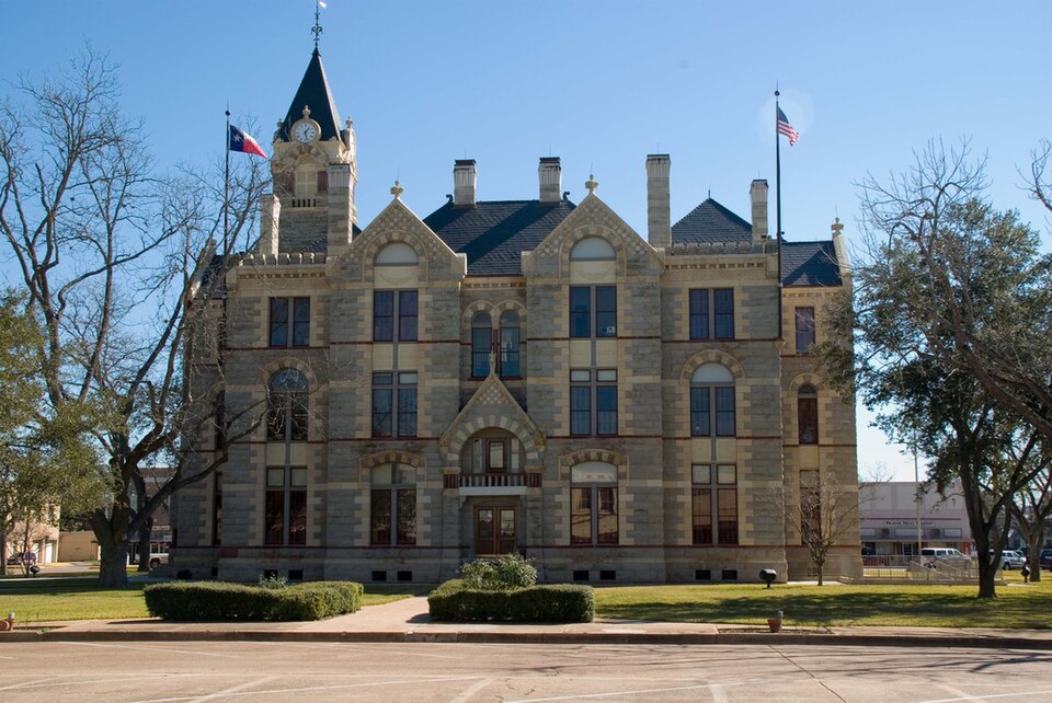 Photograph of Fayette County Courthouse and Jail