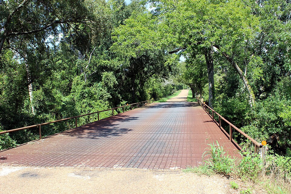 Photograph of Cummins Creek Bridge