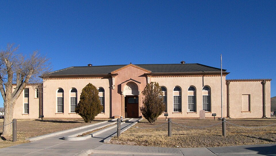 Photograph of Hudspeth County Courthouse