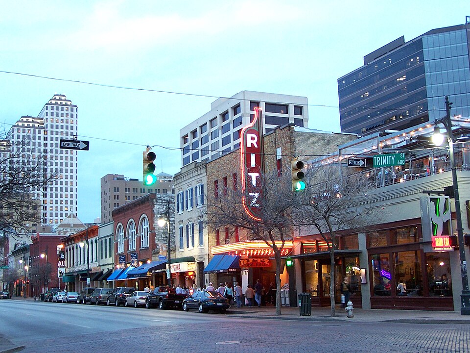Photograph of Sixth Street Historic District