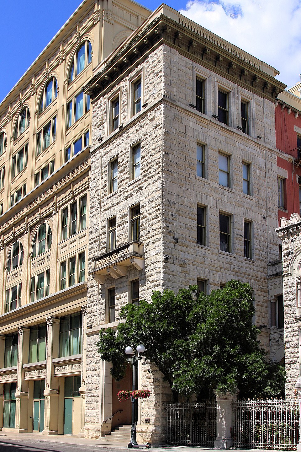 Photograph of San Antonio Loan and Trust Building