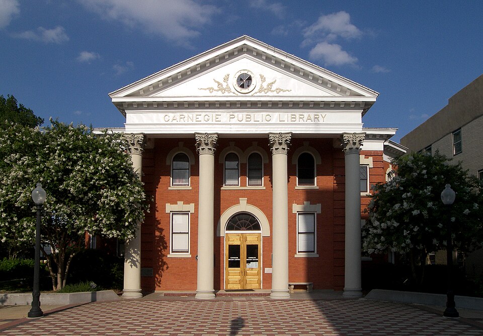 Photograph of Carnegie Center Of Brazos Valley History