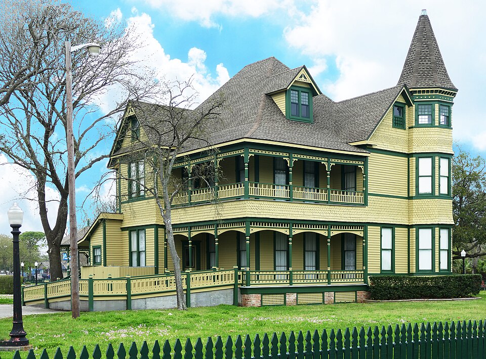 Photograph of Frank B. Davidson House