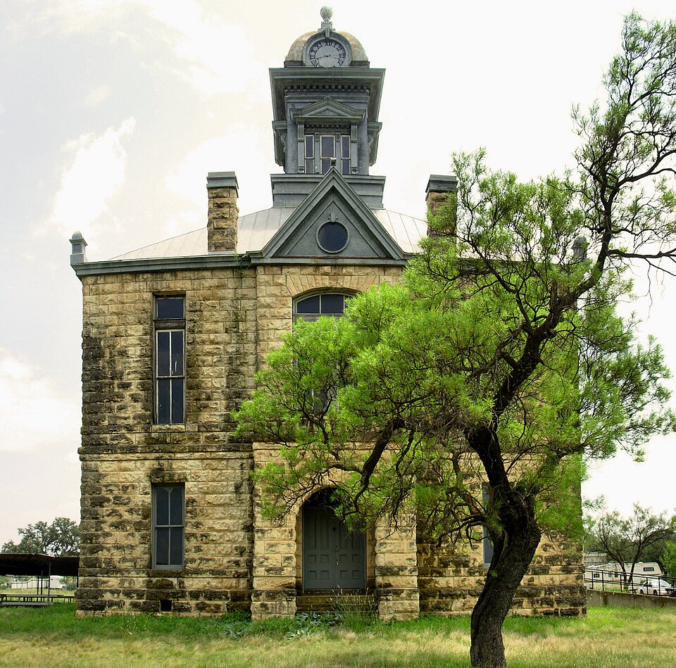 Photograph of Old Irion County Courthouse