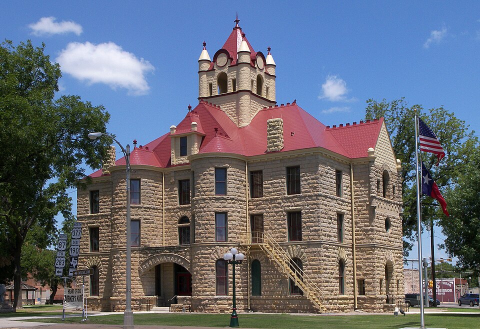 Photograph of McCulloch County Courthouse