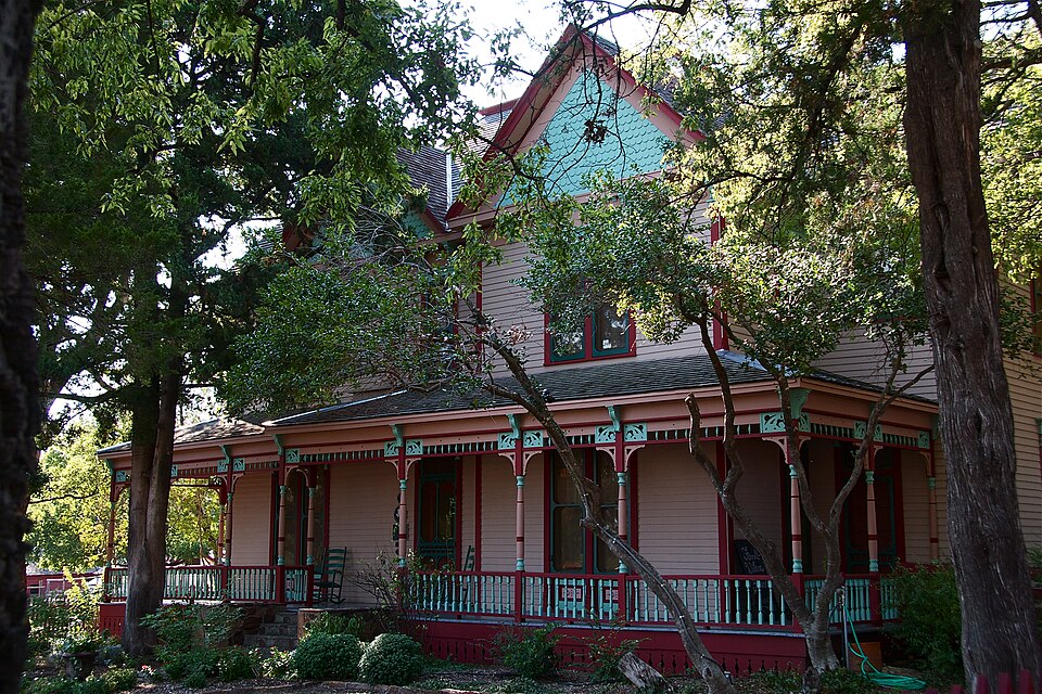 Photograph of Heritage Farmstead Museum