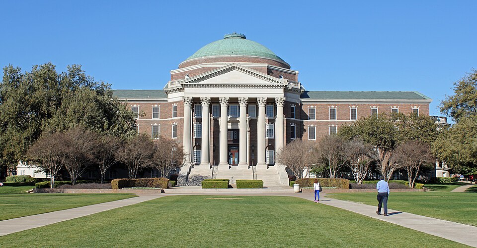 Photograph of Dallas Hall