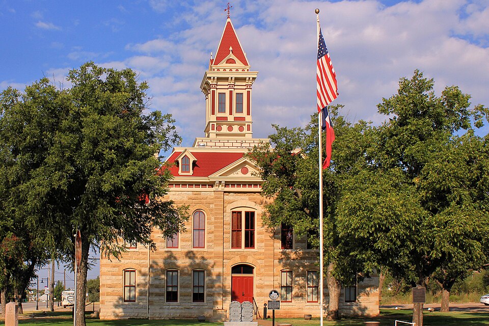 Photograph of Throckmorton County Courthouse and Jail