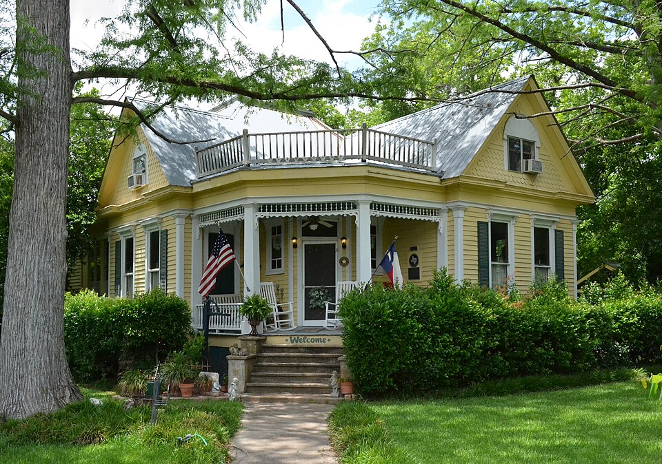 Photograph of Pfeiffer House