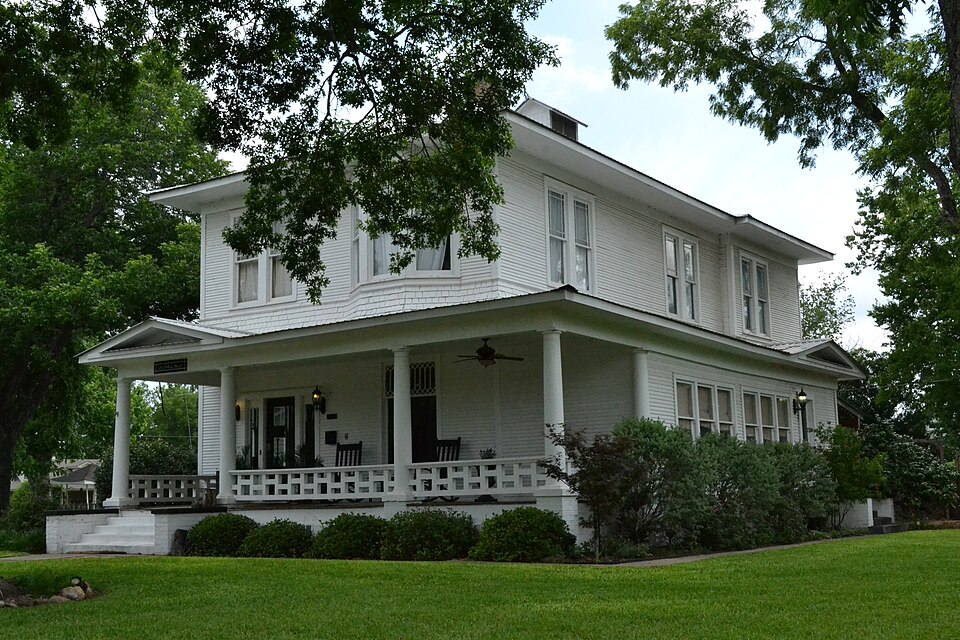 Photograph of Richard Starcke House