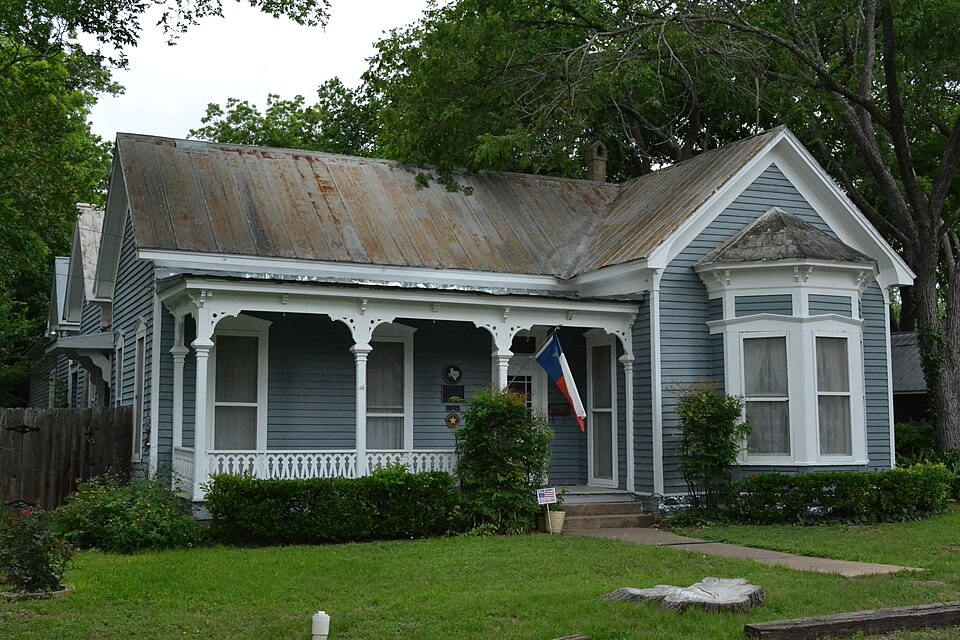 Photograph of House at 806 Jefferson St.