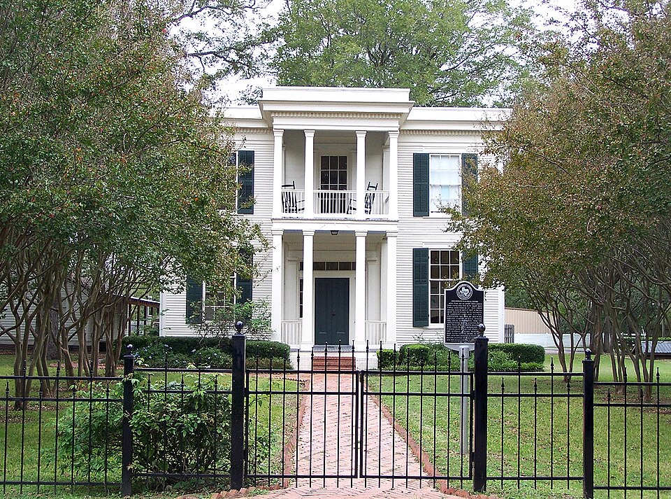 Photograph of Crocheron-McDowall House