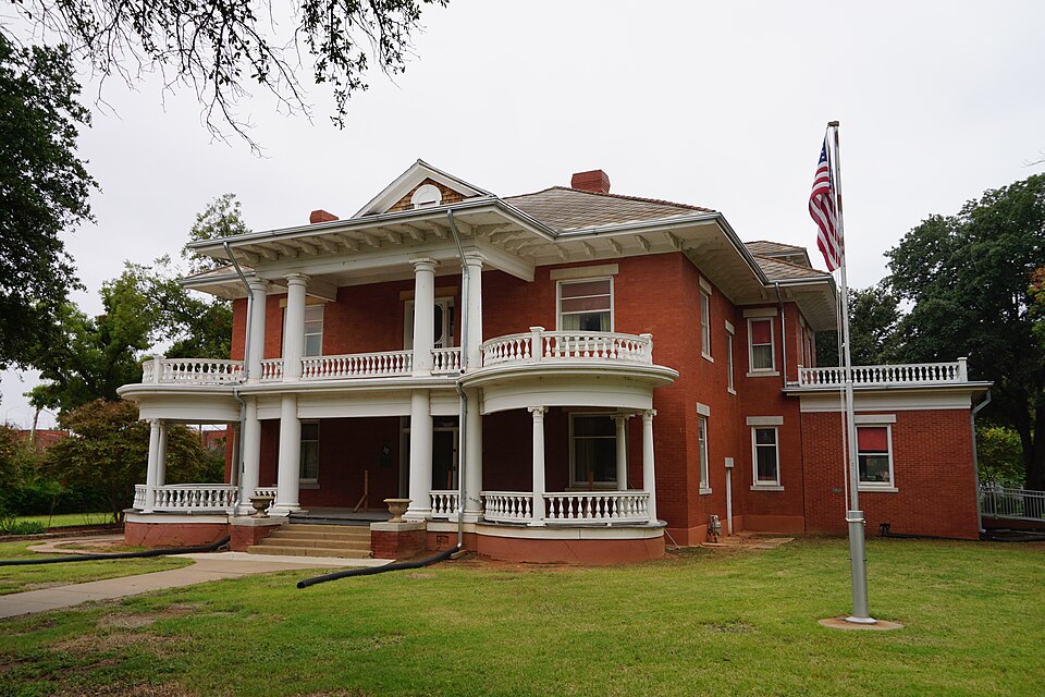 Photograph of The Kell House