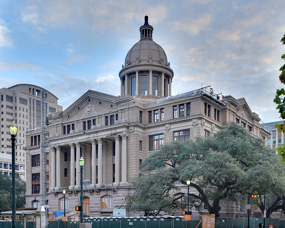 Photograph of 1910 Harris County Courthouse