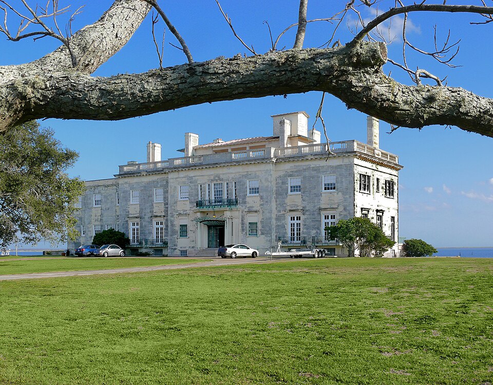 Photograph of Ross S. Sterling House