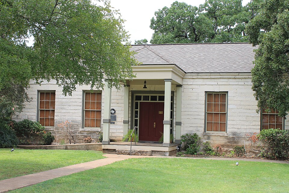 Photograph of Armstrong-Adams House