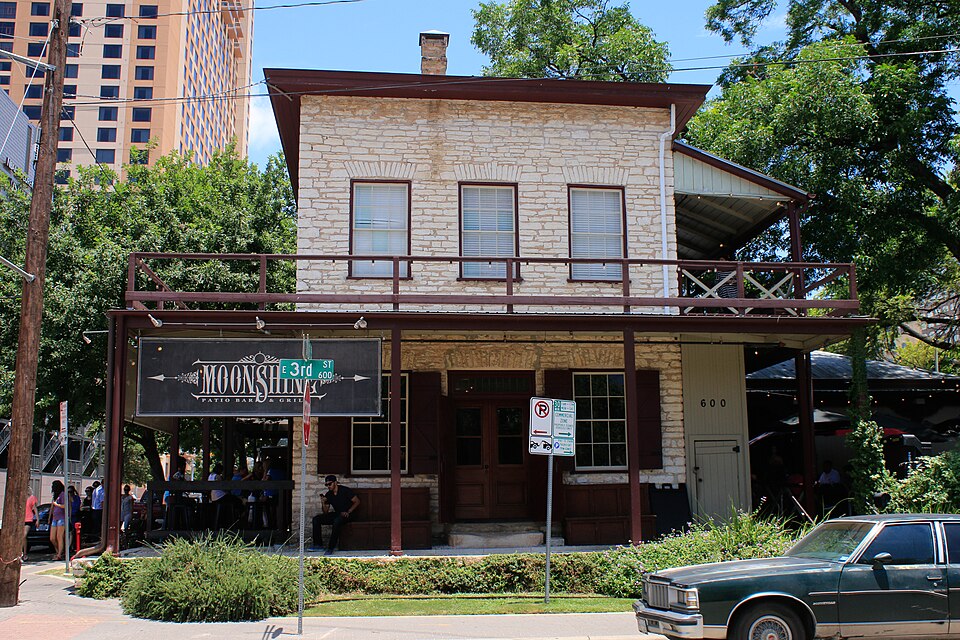 Photograph of Hofheintz-Reissig Store
