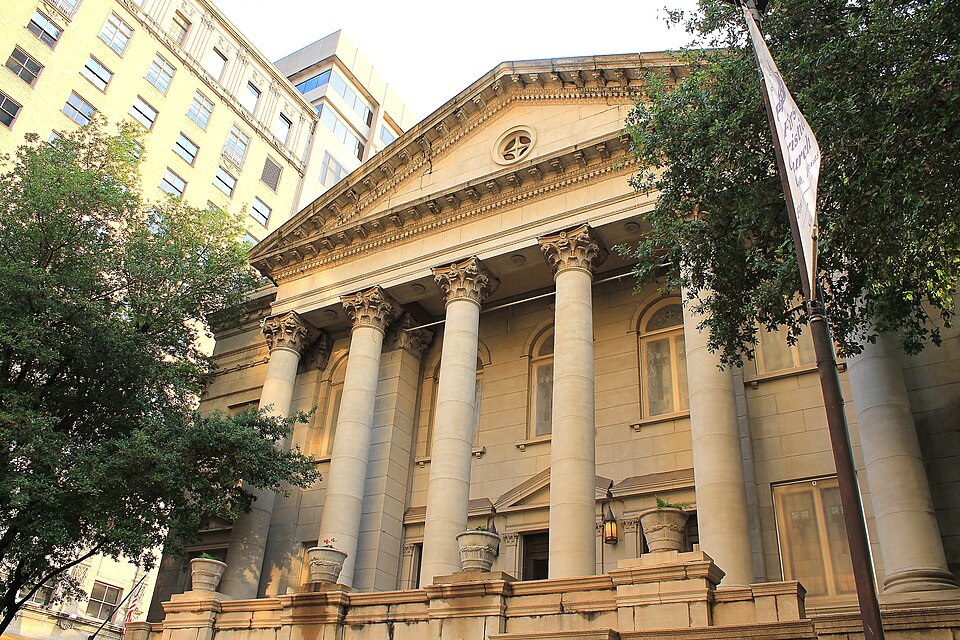 Photograph of First Christian Church