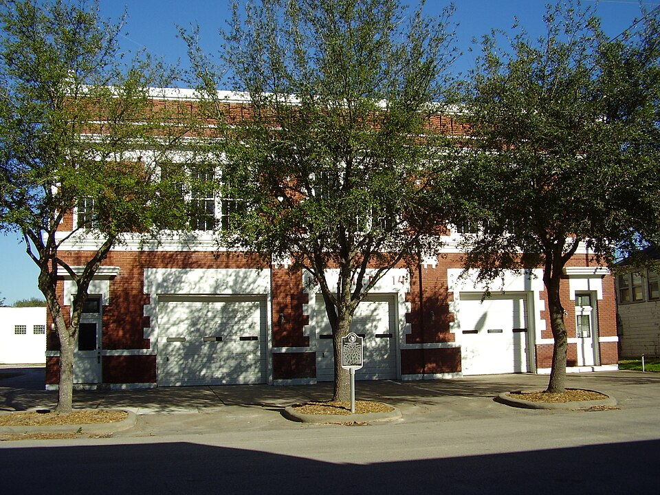 Photograph of Houston Heights Fire Station