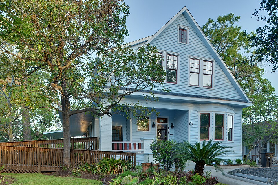 Photograph of Isbell House
