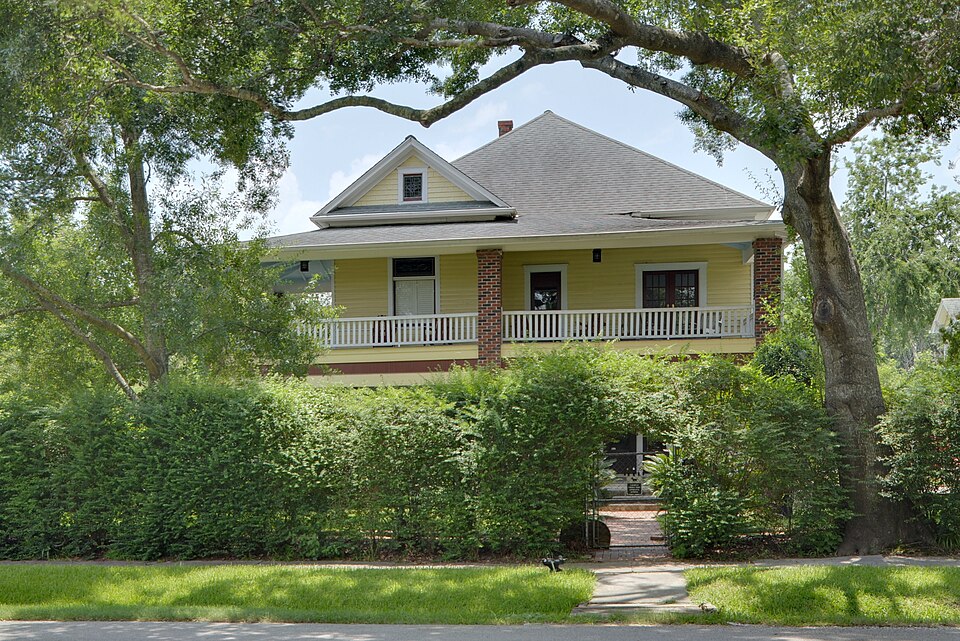 Photograph of Knittel House