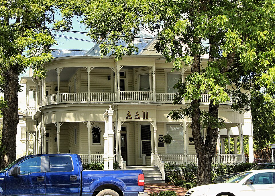 Photograph of Cape House