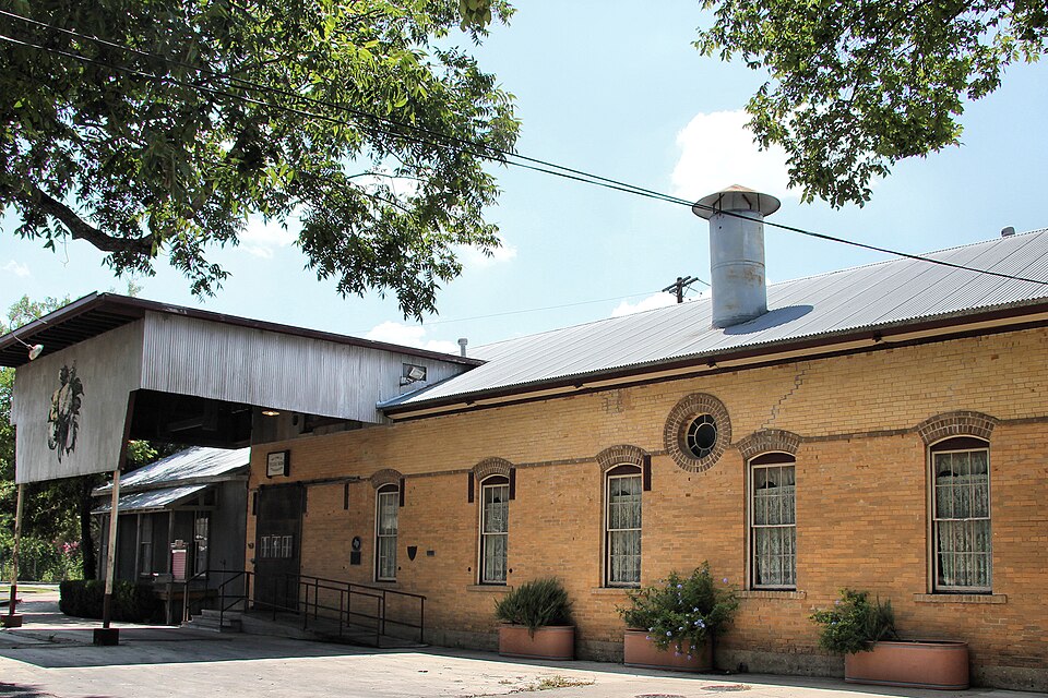 Photograph of Farmers Union Gin Company