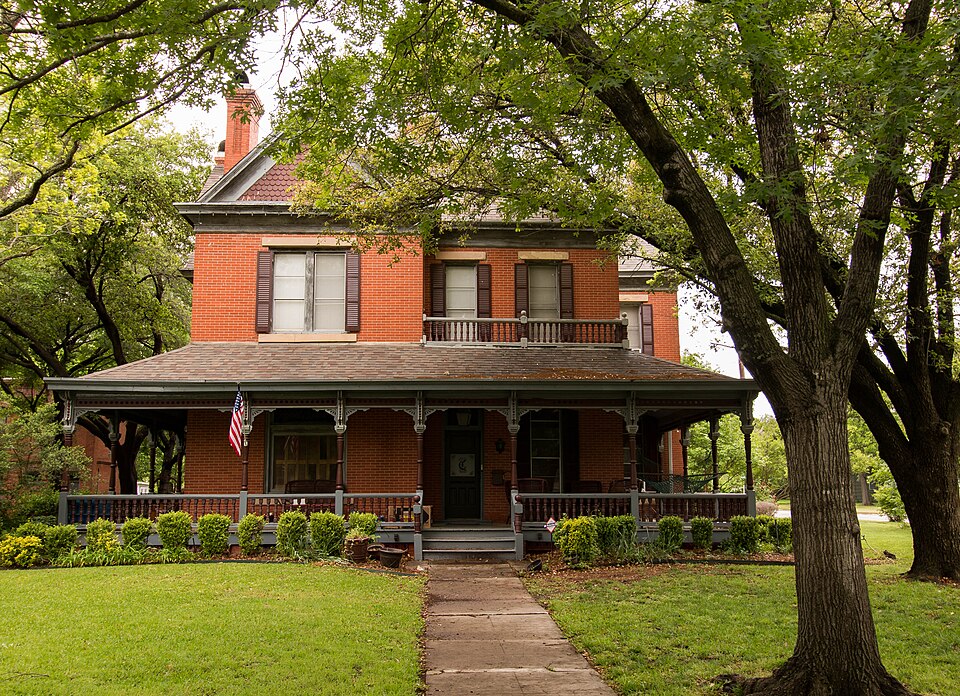 Photograph of William and Anna Davis House