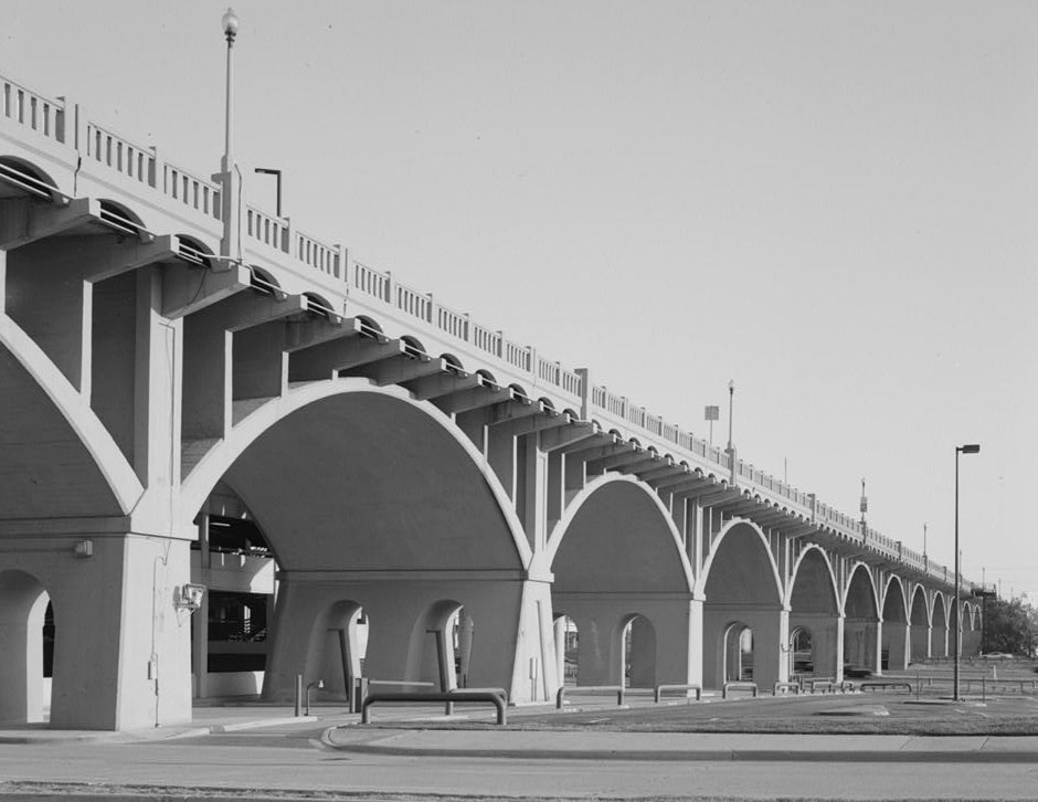 Photograph of Houston Street Viaduct
