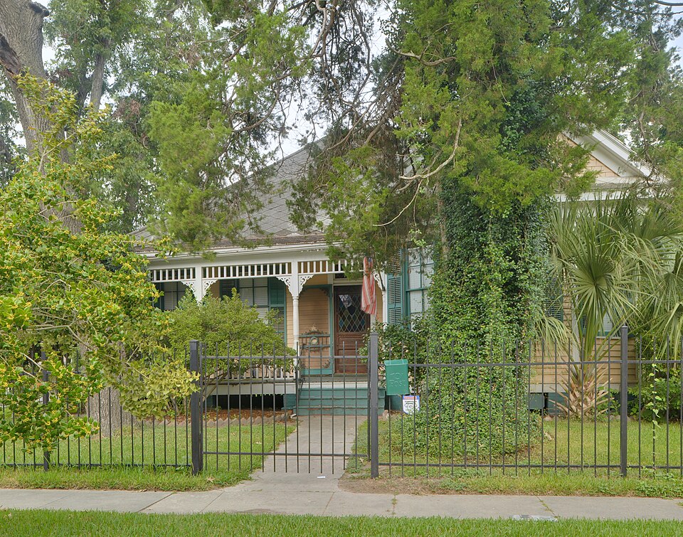 Photograph of Borgstrom House