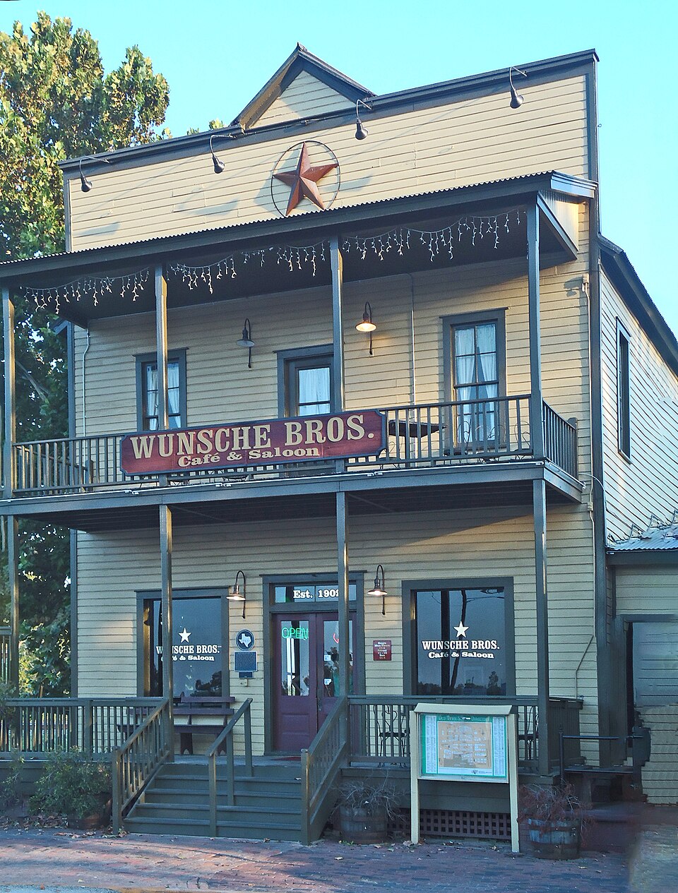 Photograph of Wunsche Brothers Saloon and Hotel
