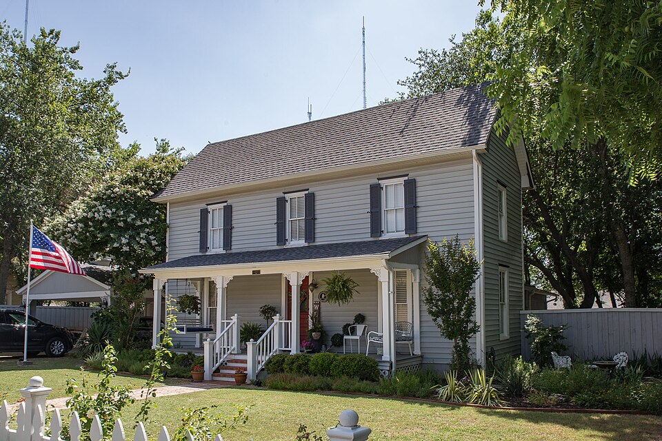 Photograph of Hawkes, Z. T. (Tip), House