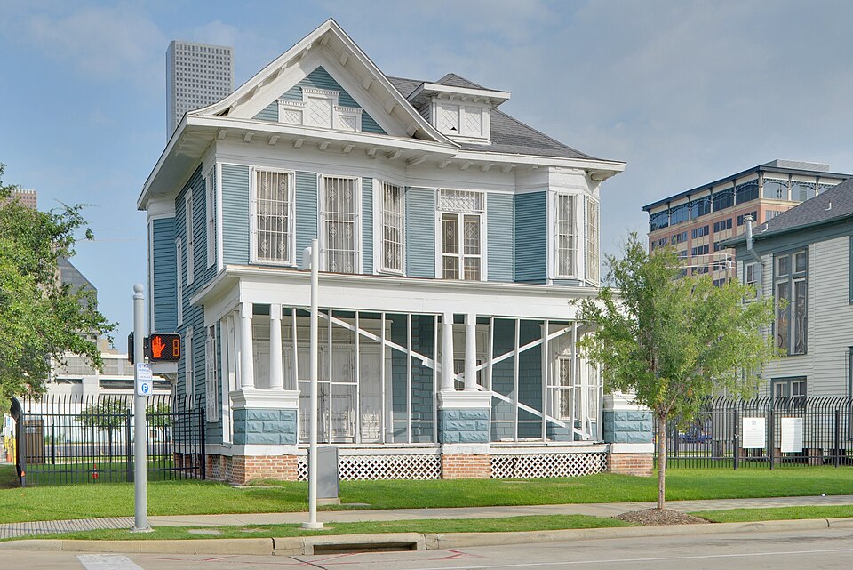 Photograph of Arthur B. Cohn House
