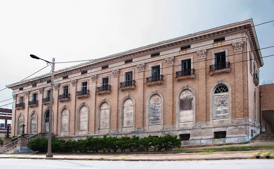 Photograph of US Post Office and Federal Building