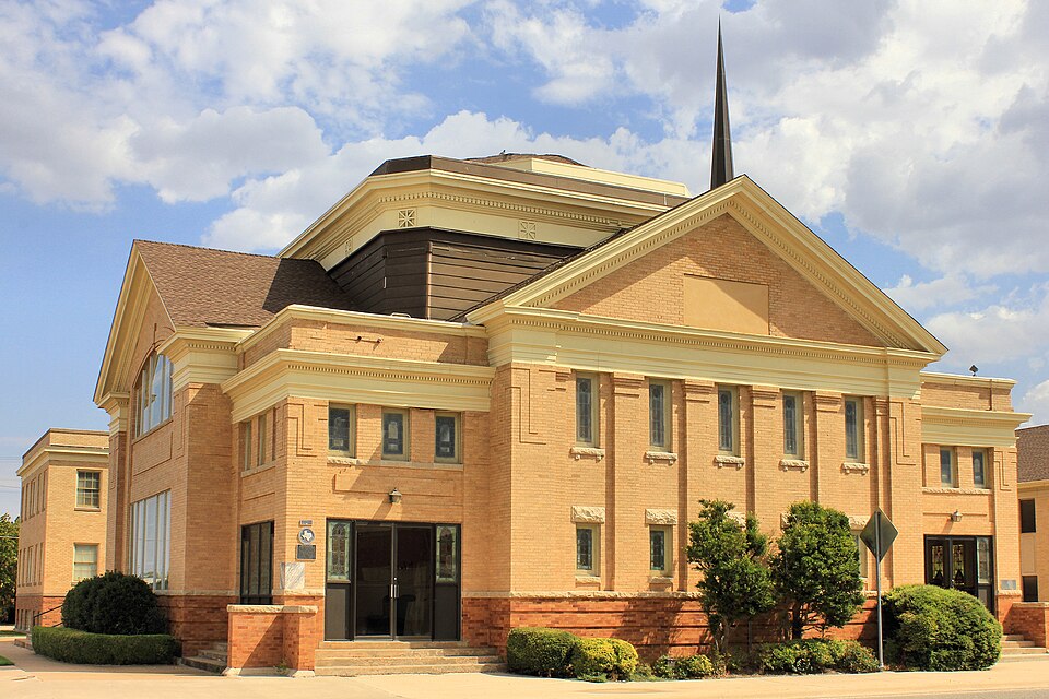 Photograph of First Baptist Church
