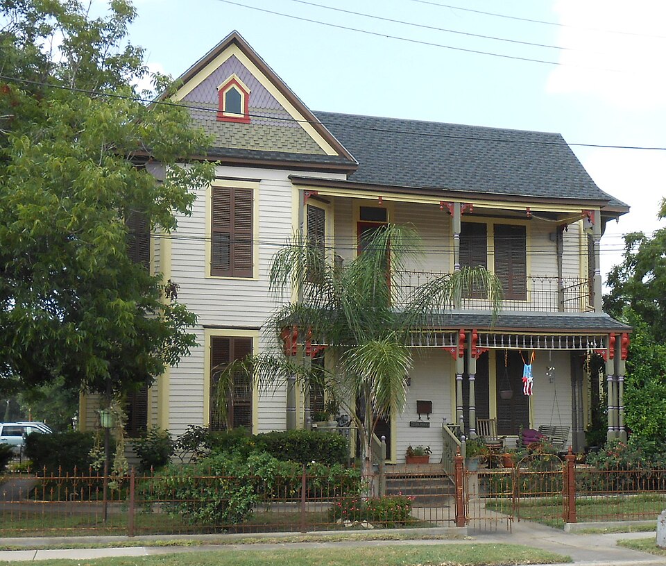 Photograph of Weber-Schuchert House