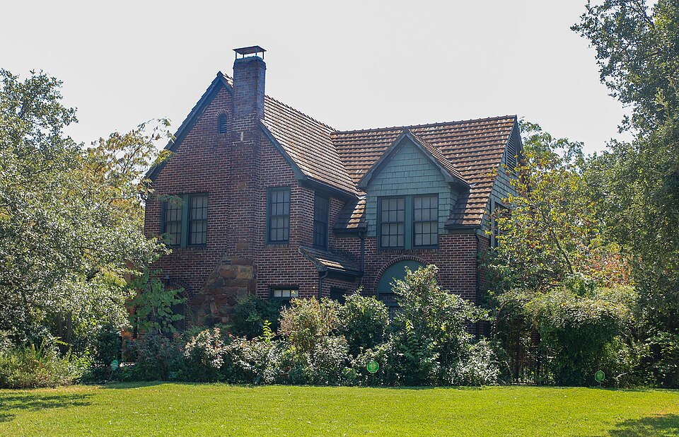 Photograph of Joe Cohn House